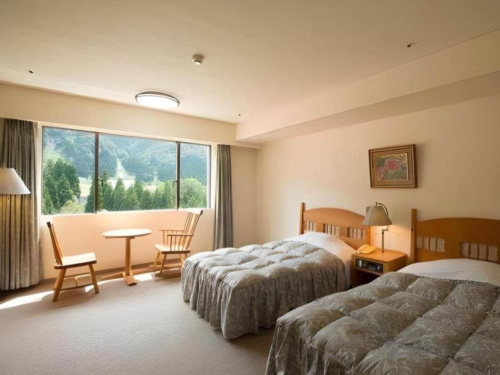 Tateyama Kokusai Hotel Toyama Station Exteriör bild